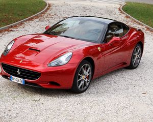 Preview wallpaper ferrari california, ferrari, red, side view, cars