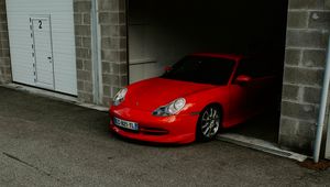 Preview wallpaper ferrari, car, sports car, red, garage
