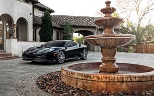 Preview wallpaper ferrari, f430, black, side view, fountain