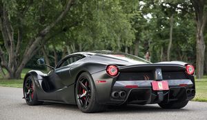 Preview wallpaper ferrari, laferrari, rear view, supercar