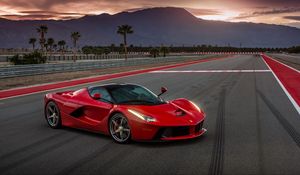 Preview wallpaper ferrari, laferrari, red, side view