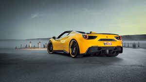 Preview wallpaper ferrari, novitec, rosso, yellow