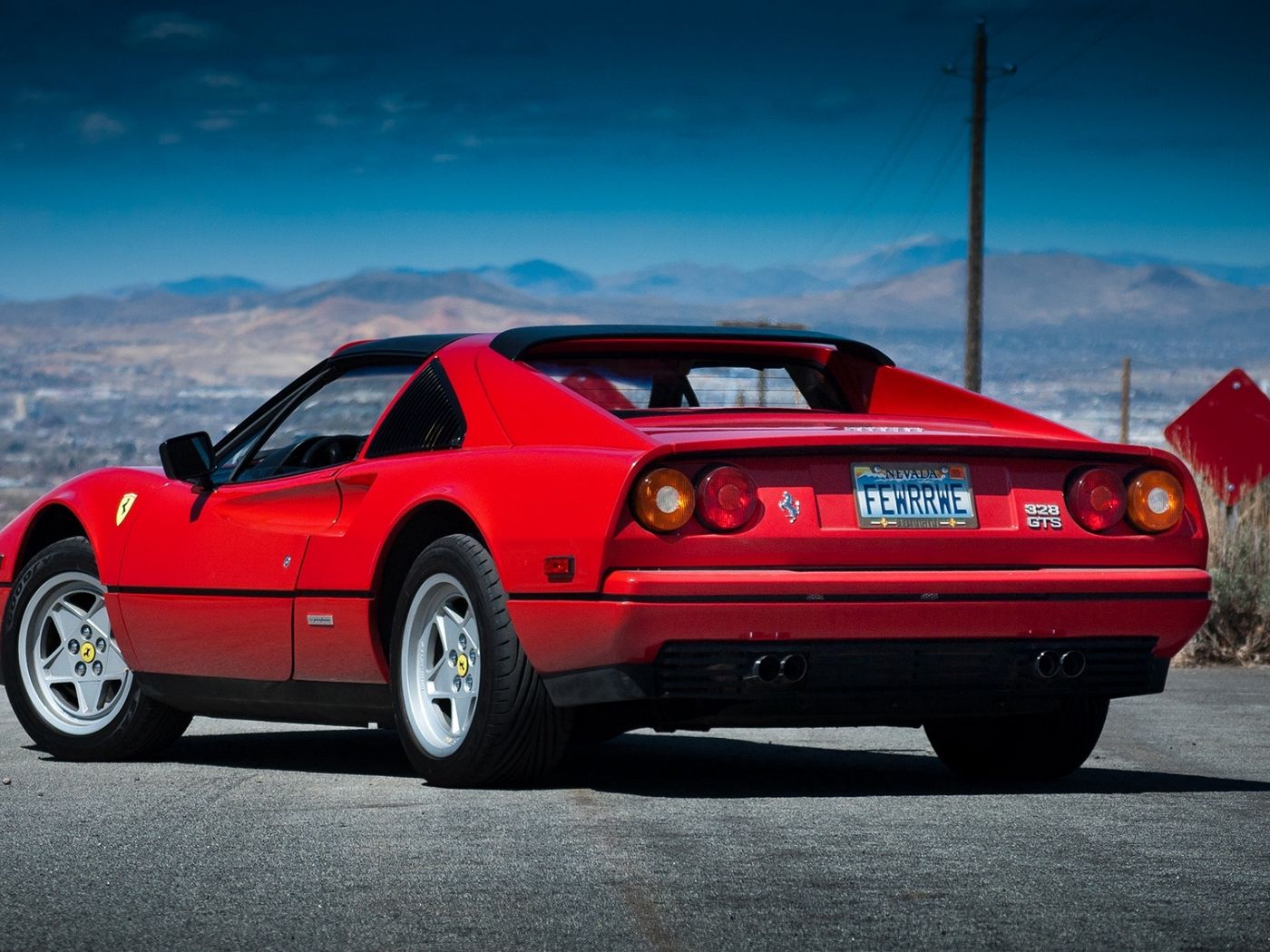 Download Wallpaper X Ferrari Rear View Gts