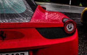 Preview wallpaper ferrari, sports car, red, drops, moisture