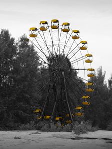 Preview wallpaper ferris wheel, attraction, abandoned, gloomy, pripyat