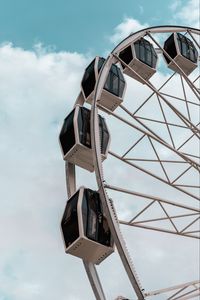Preview wallpaper ferris wheel, attraction, booths, sky, metallic