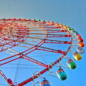 Preview wallpaper ferris wheel, attraction, booths, construction, colorful