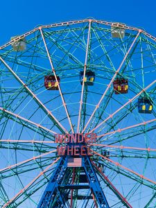 Preview wallpaper ferris wheel, attraction, city, entertainment