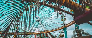 Preview wallpaper ferris wheel, attraction, palm tree, leaves