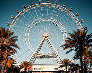 Preview wallpaper ferris wheel, attraction, palm trees, fountain