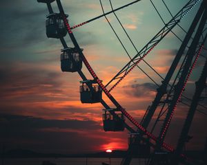 Preview wallpaper ferris wheel, attraction, sky, sunset