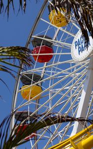 Preview wallpaper ferris wheel, attraction, sky, palm trees