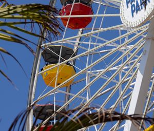 Preview wallpaper ferris wheel, attraction, sky, palm trees