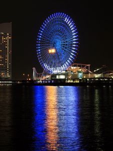 Preview wallpaper ferris wheel, attractions, water, glow, dark