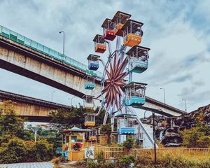 Preview wallpaper ferris wheel, bridge, fence, multicolored