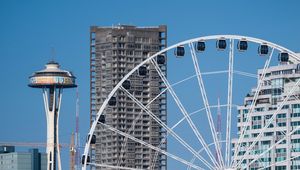 Preview wallpaper ferris wheel, buildings, attraction