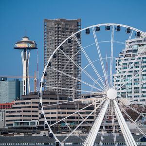 Preview wallpaper ferris wheel, buildings, attraction