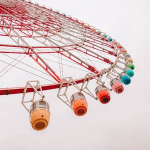 Preview wallpaper ferris wheel, construction, sky, minimalism, colorful