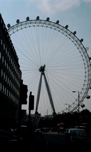 Preview wallpaper ferris wheel, construction, street, twilight, dark