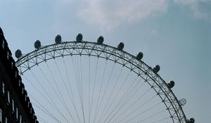 Preview wallpaper ferris wheel, construction, street, twilight, dark