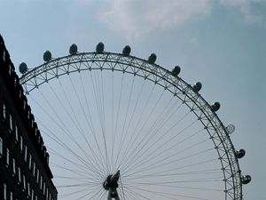 Preview wallpaper ferris wheel, construction, street, twilight, dark