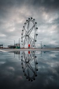 Preview wallpaper ferris wheel, man, alone, reflection