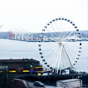 Preview wallpaper ferris wheel, port, sea