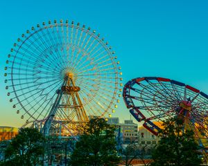 Preview wallpaper ferris wheel, sky, attraction, trees