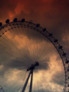 Preview wallpaper ferris wheel, sky, clouds, rain