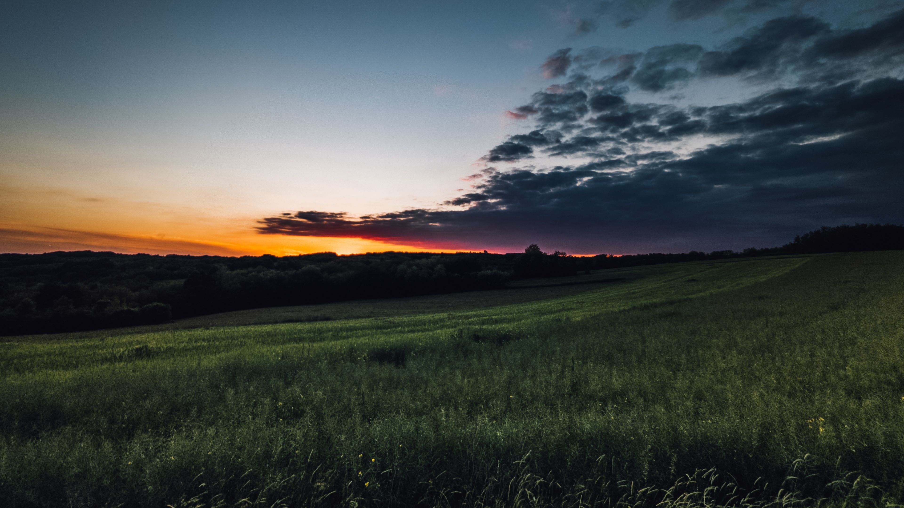 Download Wallpaper 3840x2160 Field Grass Twilight Landscape 4k Uhd