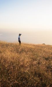 Preview wallpaper field, loneliness, solitude, grass, big sur