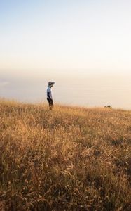 Preview wallpaper field, loneliness, solitude, grass, big sur