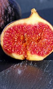 Preview wallpaper figs, fruit, ripe