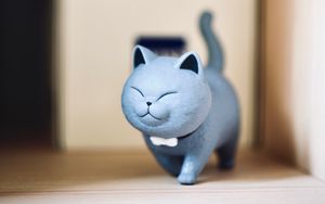 Preview wallpaper figurine, cat, cute, funny