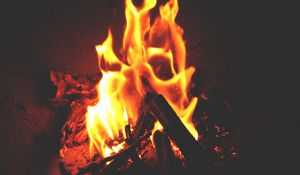 Preview wallpaper fire, bonfire, firewood, dark