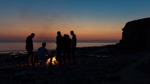 Preview wallpaper fire, camping, silhouettes, rest, beach