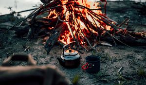 Preview wallpaper fire, dishes, camping, hiking