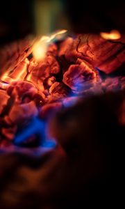 Preview wallpaper fire, embers, macro, dark