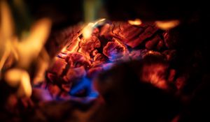 Preview wallpaper fire, embers, macro, dark