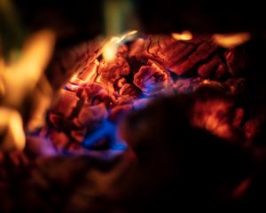 Preview wallpaper fire, embers, macro, dark