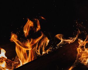 Preview wallpaper fire, flame, bonfire, sparks, firewood