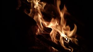 Preview wallpaper fire, flame, bonfire, dark, burn