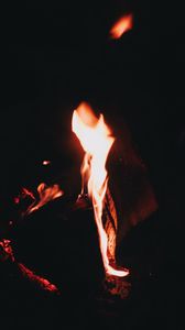 Preview wallpaper fire, flame, burn, bonfire, night, dark