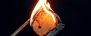 Preview wallpaper fire, flame, burn, wood, dark