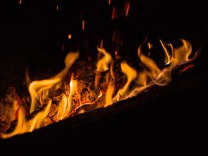 Preview wallpaper fire, flame, sparks, bonfire