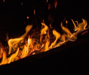 Preview wallpaper fire, flame, sparks, bonfire