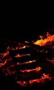 Preview wallpaper fire, lines, black background