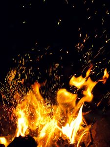 Preview wallpaper fire, sparks, bonfire, night, dark