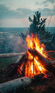 Preview wallpaper fire, sparks, travel, camping