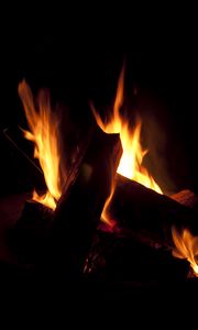 Preview wallpaper firewood, flame, fire, dark